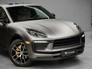 2022 Porsche Macan I Рестайлинг 2, серый, 5700000 рублей, вид 3