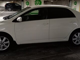 2013 Toyota Corolla X (E140, E150) Рестайлинг, белый, 1190000 рублей, вид 2