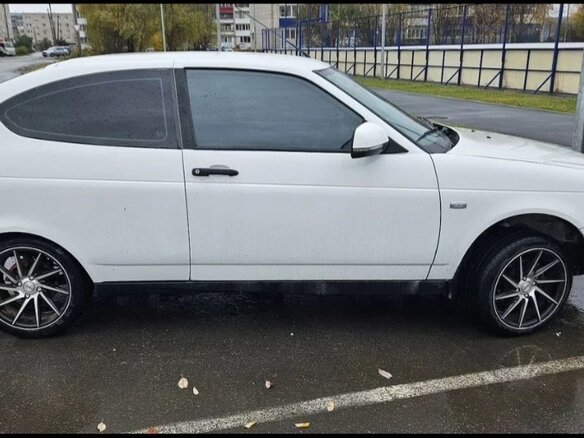 2014 Lada (ВАЗ) Priora I Рестайлинг, белый, 550000 рублей - вид 1