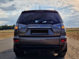 2010 Mitsubishi Outlander II Рестайлинг, коричневый, 988000 рублей, вид 4
