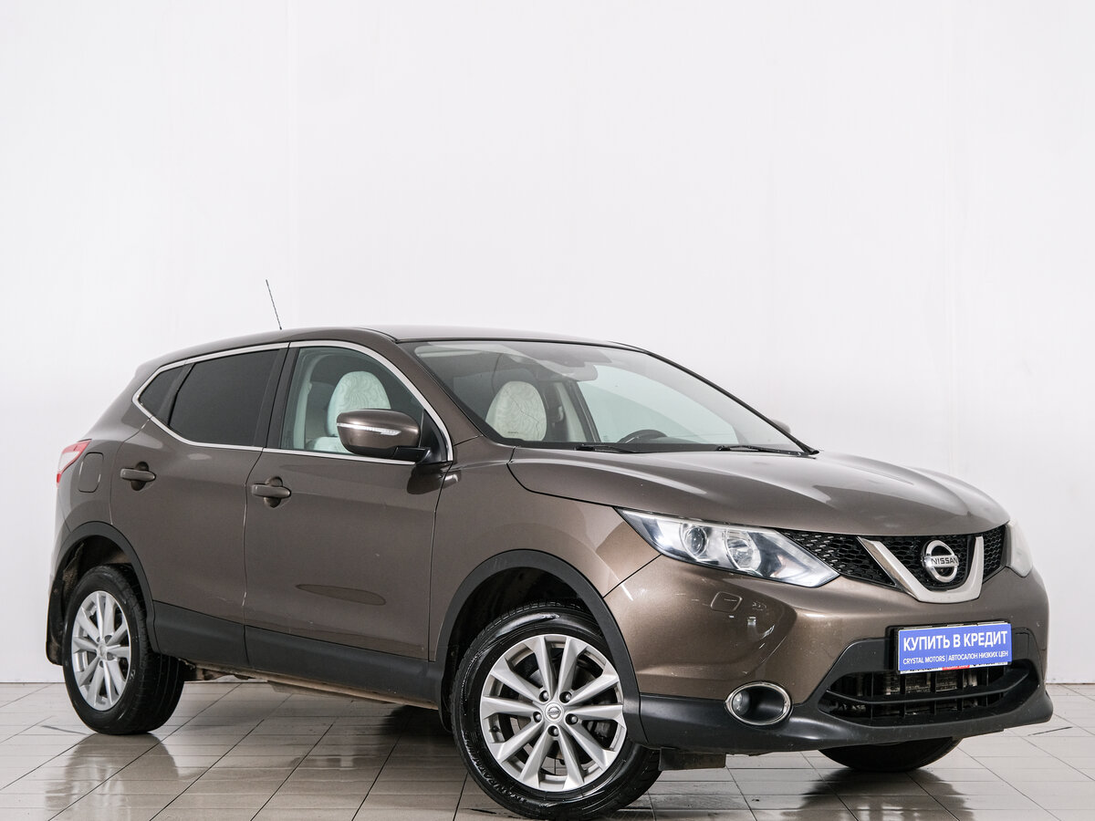 Открыть фотографии: Nissan Qashqai II