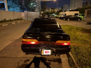 1993 Toyota Vista III (V30), синий, 65000 рублей, вид 4