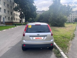 2007 Ford Fiesta Mk5, серый, 400000 рублей, вид 4