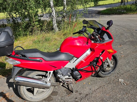 1998 Honda VFR 800, красный, 390000 рублей - вид 7