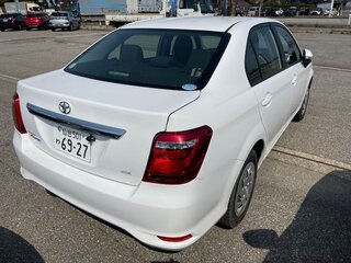 2020 Toyota Corolla Axio XI (E160, E170) Рестайлинг 2, белый, 1500000 рублей, вид 3