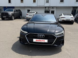 2020 Audi A7 55 TFSI II (4K), чёрный, 6700000 рублей, вид 3