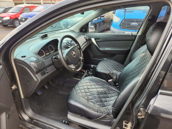 2007 Chevrolet Aveo I Рестайлинг, чёрный, 300000 рублей - вид 8