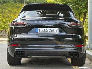 2022 Porsche Cayenne III, чёрный, 12990435 рублей, вид 4
