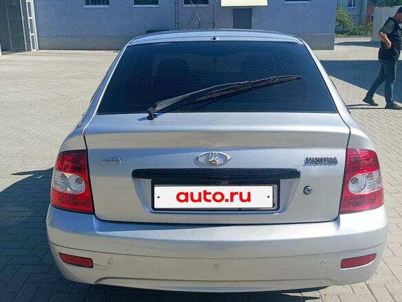 2013 Lada (ВАЗ) Priora I Рестайлинг, серебристый, 405000 рублей - вид 3