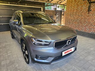 2018 Volvo XC40 I, серый, 2890000 рублей, вид 1