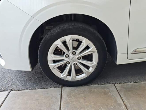 2024 Wuling Jiachen, белый - вид 10