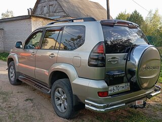 2004 Toyota Land Cruiser Prado 120 Series, золотистый, 1600000 рублей, вид 3