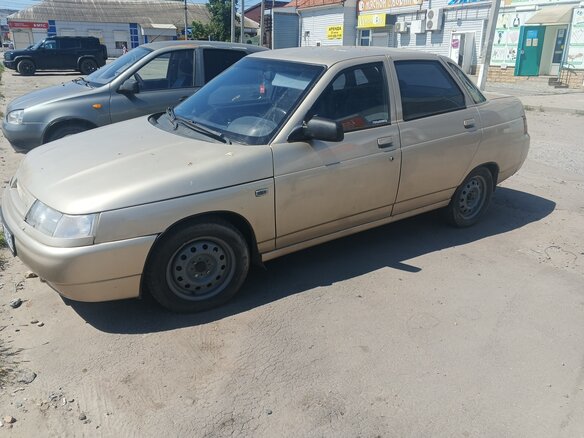 2005 Lada (ВАЗ) 2110, бежевый, 200000 рублей - вид 2