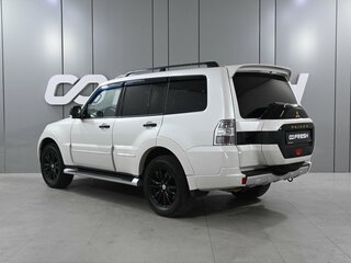 2019 Mitsubishi Pajero IV Рестайлинг 2, белый, 3369000 рублей, вид 2
