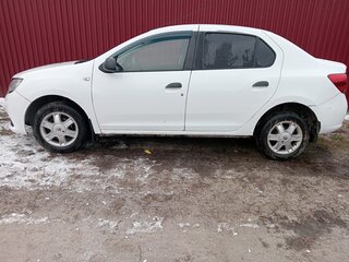 2015 Renault Logan II, белый, 398000 рублей, вид 3