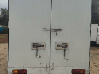 1996 Isuzu Elf (N-series), белый, 700000 рублей, вид 4