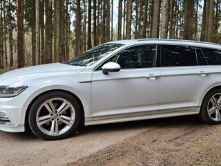 2018 Volkswagen Passat DSG7 B8, белый, 2600000 рублей, вид 3