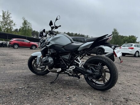 2023 BMW R 1250 R, серебристый, 1358800 рублей, вид 4