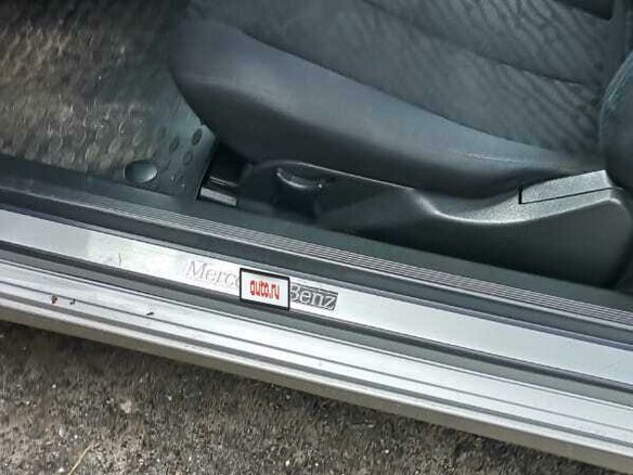1999 Mercedes-Benz CLK-Класс 200 I (W208), серебристый, 1000080 рублей - вид 9