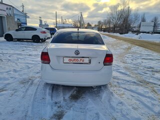 2012 Volkswagen Polo V, белый, 1050000 рублей, вид 2