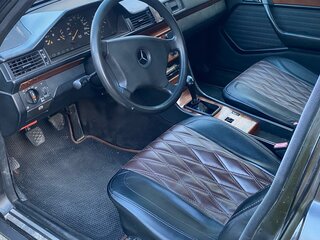 1990 Mercedes-Benz W124 250, чёрный, 230000 рублей, вид 5