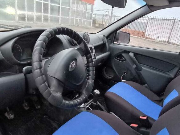2012 Lada (ВАЗ) Granta I, серебристый, 261000 рублей - вид 5