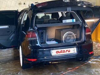 2012 Volkswagen Golf VI, чёрный, 950000 рублей, вид 4
