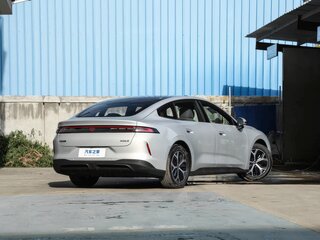 2026 Changan Qiyuan A06 51.48 kWh, серебристый, 3481519 рублей, вид 2