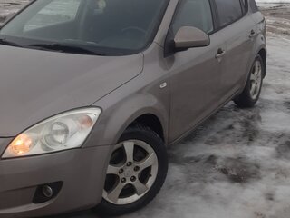 2008 Kia Ceed I, серый, 490000 рублей, вид 3