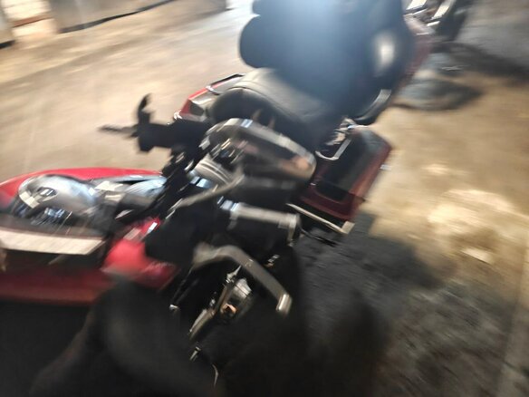 2012 Harley-Davidson Electra Glide, красный, 1150000 рублей - вид 4