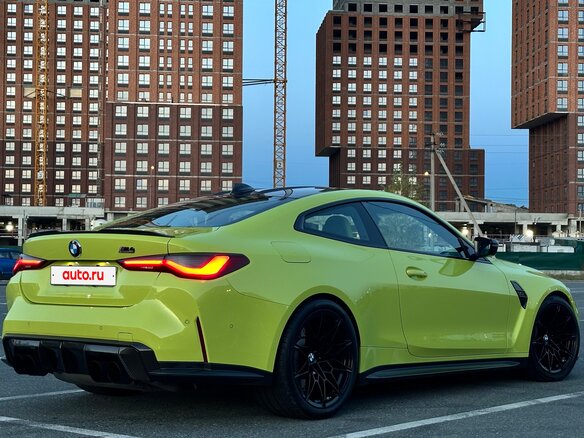 2021 BMW M4 Competition Package G82/G83, жёлтый - вид 1