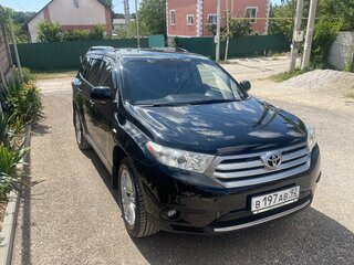 2012 Toyota Highlander II (XU40) Рестайлинг, чёрный, 2100000 рублей, вид 5