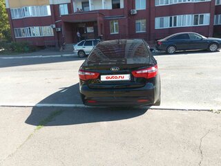 2012 Kia Rio III, чёрный, 780000 рублей, вид 3