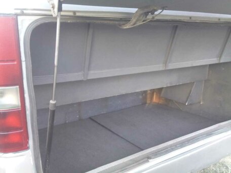2004 Mercedes-Benz Vario, серебристый, 1500000 рублей, вид 4