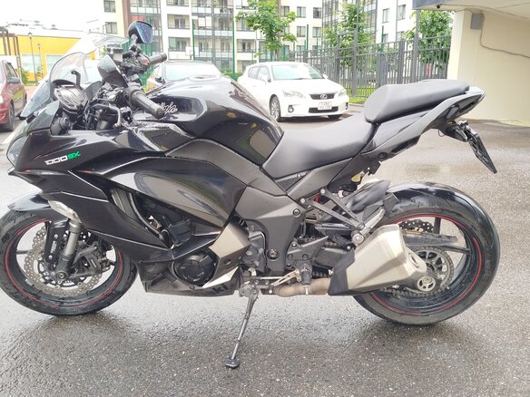 2018 Kawasaki Ninja 1000 SX, чёрный, 900000 рублей - вид 2