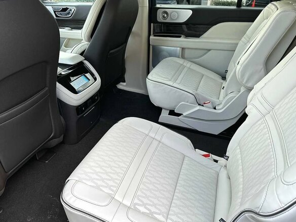 2024 Lincoln Navigator L IV, чёрный, 18853996 рублей - вид 7