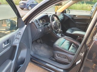 2013 Volkswagen Tiguan I Рестайлинг, чёрный, 1300000 рублей, вид 5