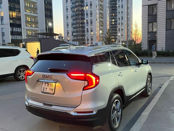 2020 GMC Terrain II, серебристый, 2200000 рублей - вид 7