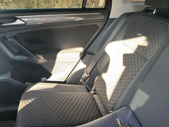 2018 Volkswagen Tiguan II, коричневый, 3550000 рублей - вид 13