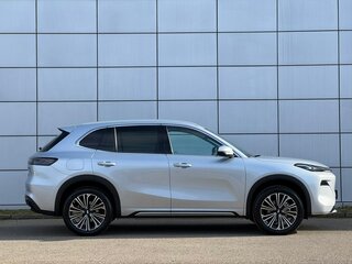 2026 Geely EX5 Гибрид EM-R, серебристый, 3814990 рублей, вид 4
