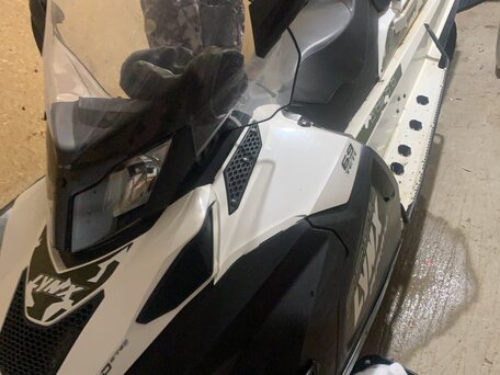 2012 BRP Lynx 69 Yeti Army, белый, 1650000 рублей, вид 3