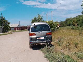 1998 Mitsubishi Delica IV, серебристый, 850000 рублей, вид 4
