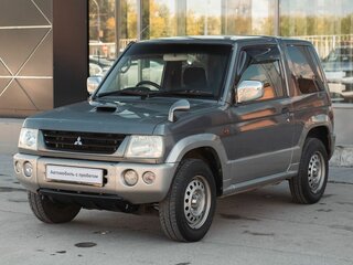 Mitsubishi Pajero Mini II