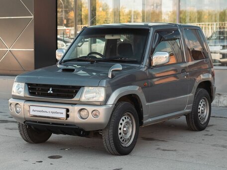 Mitsubishi Pajero Mini II