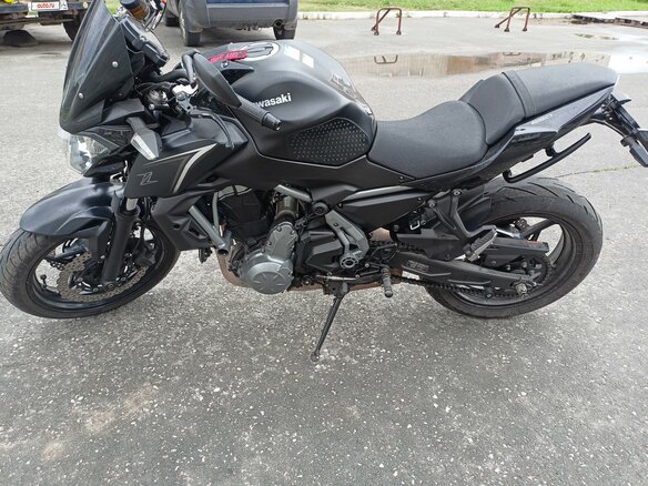 2017 Kawasaki Z 650, чёрный, 565000 рублей - вид 2