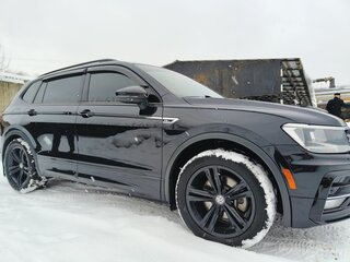 2019 Volkswagen Tiguan Allspace II, чёрный, 3100000 рублей, вид 1