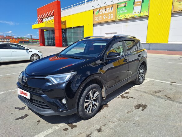 2017 Toyota RAV4 IV (XA40) Рестайлинг, чёрный, 2050000 рублей - вид 2