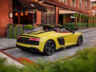 2019 Audi R8 V10 performance II (4S) Рестайлинг, жёлтый, 21500000 рублей, вид 2