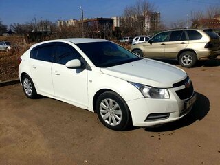 2012 Chevrolet Cruze I, белый, 650000 рублей, вид 1