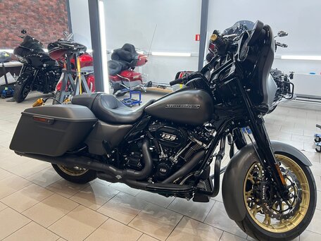 2019 Harley-Davidson Street Glide Special, серый, 2457000 рублей, вид 3